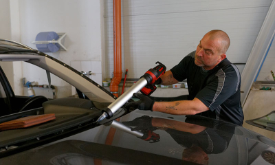 Was passiert bei einem Unfall, wenn die Scheibe falsch verklebt wurde?