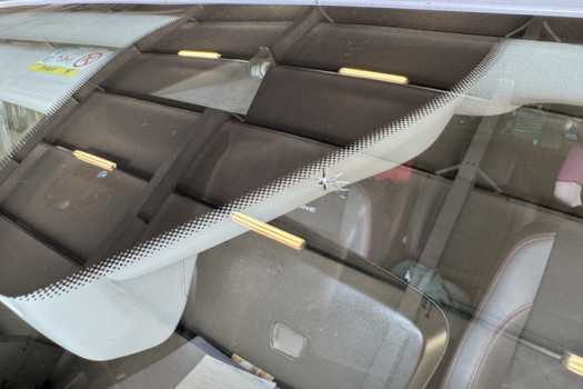 Steinschlag – reparieren oder Windschutzscheibe tauschen?